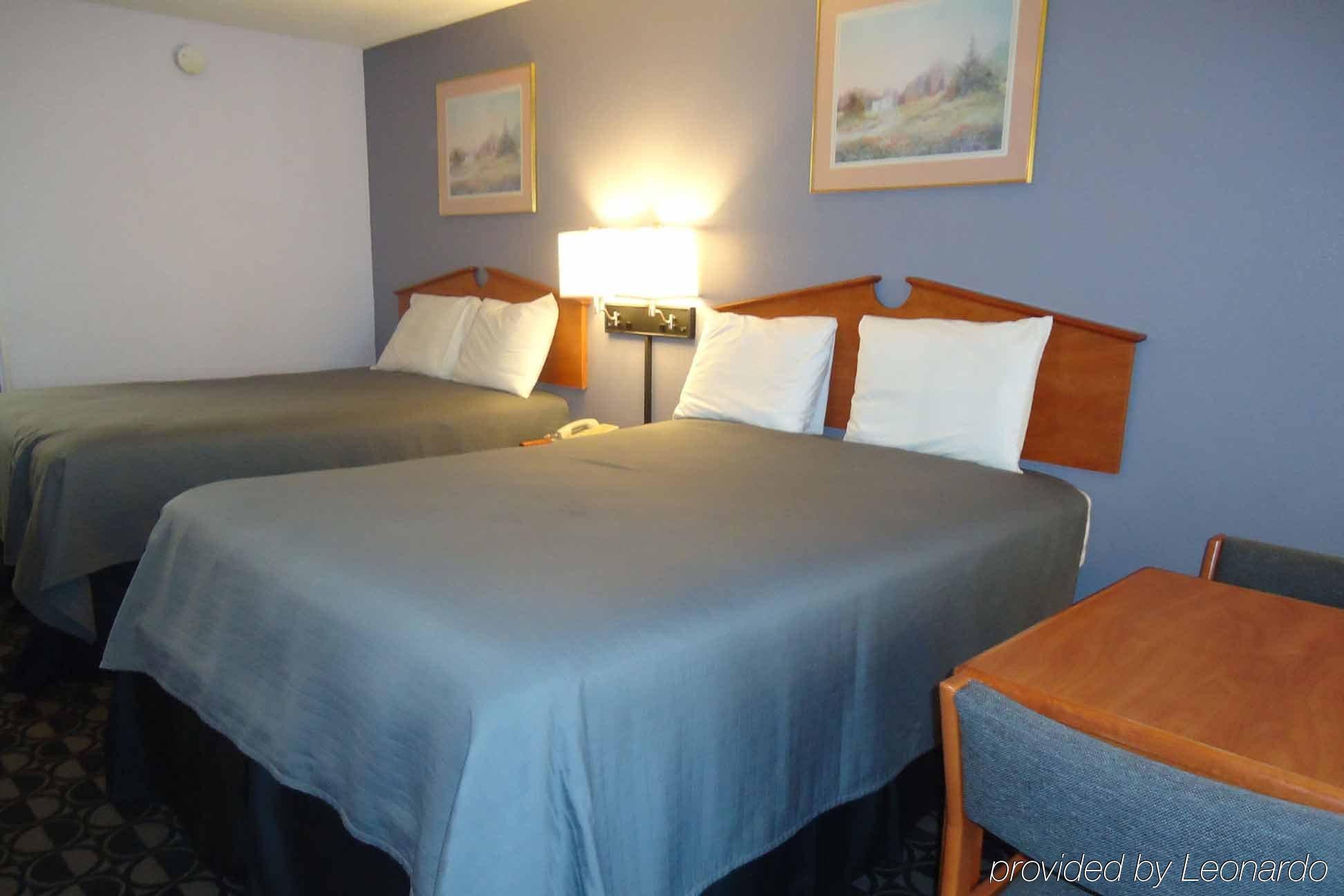 Studio 6 Suites Louisville Ky Airport/Expo Center Room photo